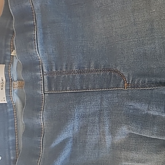 Jeans - Picture 3 of 7